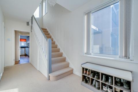 34 Coniston Road, Harrogate, HG1 4SL