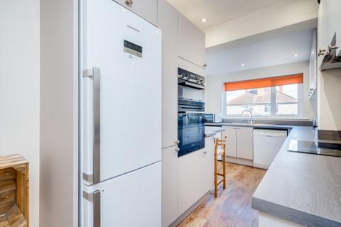 34 Coniston Road, Harrogate, HG1 4SL