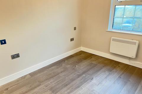 2 bedroom flat to rent, Gainsborough Court, Bishop Auckland