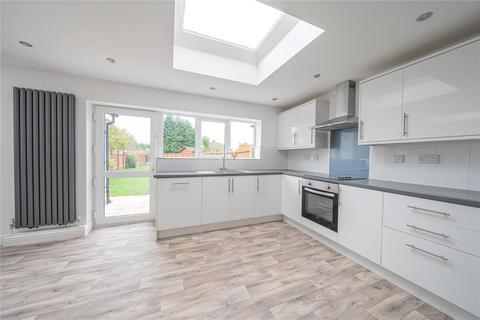 3 bedroom terraced house for sale, Ainsty Crescent, Wetherby, West Yorkshire