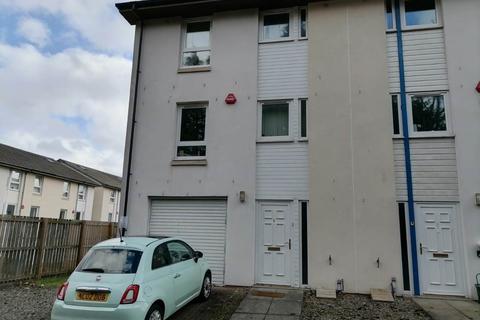 5 bedroom townhouse to rent, 9 Friary Gardens, ,