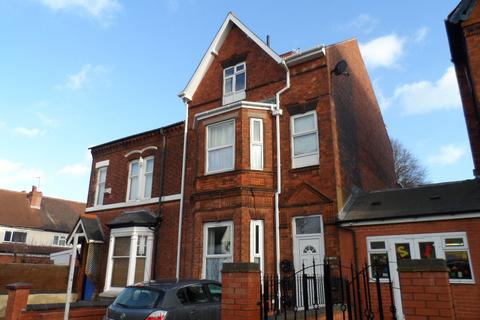 2 bedroom apartment to rent, Flat E, Stanmore Road, B16 9SU