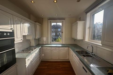 4 bedroom maisonette to rent, Peebles EH45