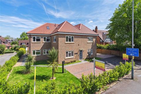 3 bedroom apartment for sale, Havergate House, Ducks Hill Road, Northwood, HA6