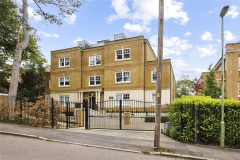 2 bedroom apartment for sale, Eastbury Avenue, Northwood, Hertfordshire, HA6