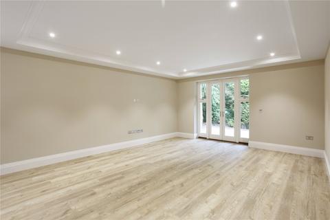 2 bedroom apartment for sale, Eastbury Avenue, Northwood, Hertfordshire, HA6