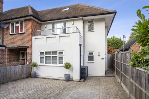 3 bedroom end of terrace house for sale, Moor Park Road, Northwood, Middlesex, HA6