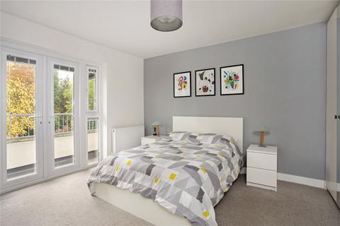 34 Moor Park Road, Northwood, HA6 2DJ