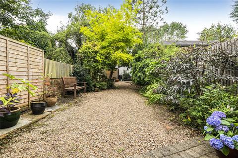 20 Hallowell Road, Northwood, HA6 1DW