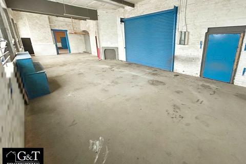 Warehouse to rent, Unit 3/6 , Wollescote Business Park, Crabbe Street, Stourbridge