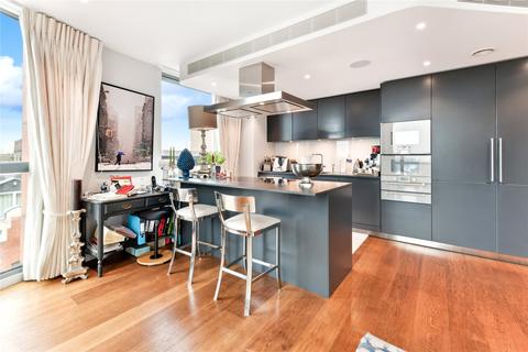 3 bedroom apartment to rent, Wellington House, 70 Buckingham Gate, Westminster, London, SW1E