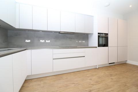 3 bedroom flat to rent, School Drive, Glasgow, G13