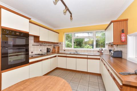 4 bedroom detached house for sale, Abingdon Grove, Upstreet, Canterbury, Kent