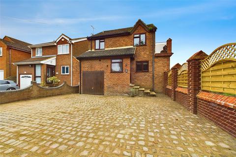 3 bedroom detached house to rent, Wintringham Way, Purley on Thames, Reading, Berkshire, RG8