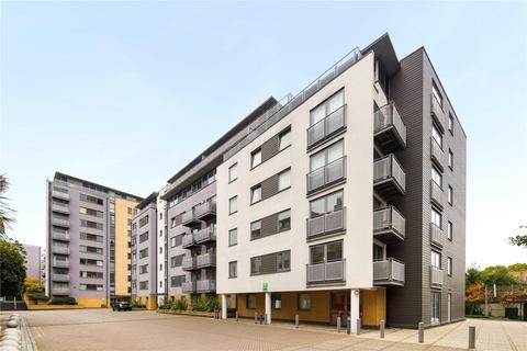 2 bedroom flat for sale, Dakota Building, Deals Gateway, London, SE13