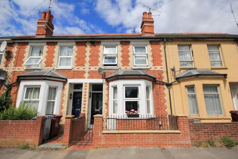 2 bedroom terraced house for sale, Wilton Road, Berkshire RG30