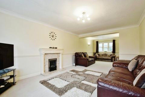 4 bedroom detached house for sale, Marchbank Drive, Greater Manchester SK8