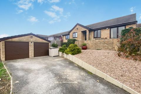 4 bedroom bungalow for sale, Lund Drive, West Yorkshire WF16