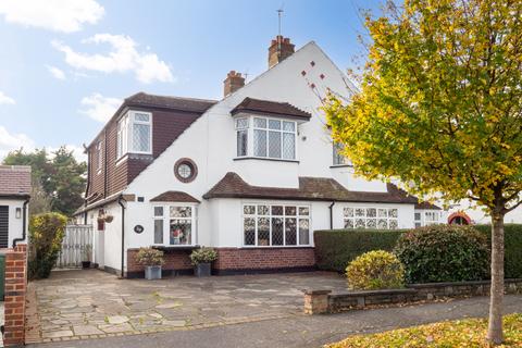 29 Palmer Avenue, Cheam, Sutton, SM3 8EF