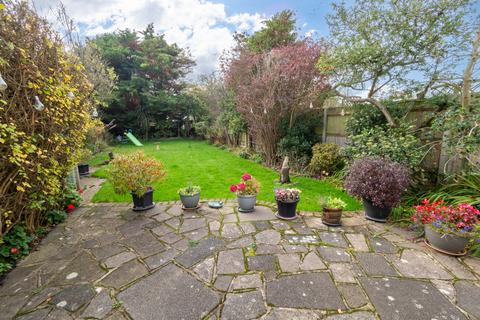 29 Palmer Avenue, Cheam, Sutton, SM3 8EF