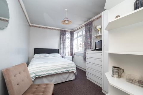 29 Palmer Avenue, Cheam, Sutton, SM3 8EF