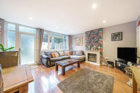 62 Brookfields Avenue, Mitcham, CR4 4BT