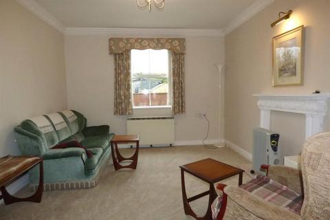 2 bedroom retirement property for sale, Merrievale Court, Barnards Green Road, Malvern, WR14 3NE