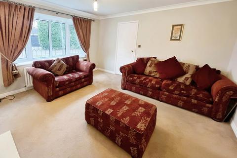 9 Coltsfoot Drive, Waltham, Grimsby, DN37 0XL