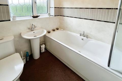 9 Coltsfoot Drive, Waltham, Grimsby, DN37 0XL