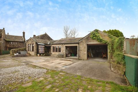 3 bedroom end of terrace house for sale, Cross Stone, Lancashire OL14