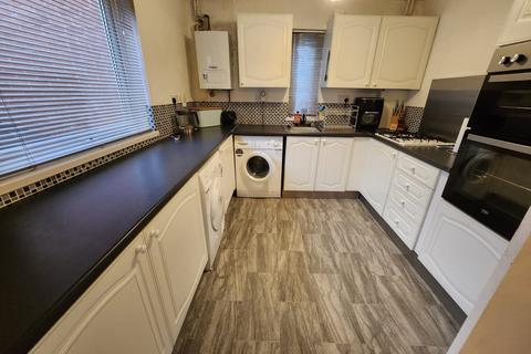 3 bedroom house for sale, Kelso Gardens, Nottinghamshire NG2