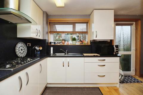 64 Duncanson Drive, Burntisland, KY3 9JS