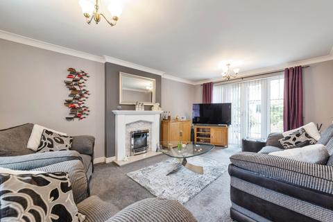 4 bedroom detached house for sale, Pine Close, Newark NG24