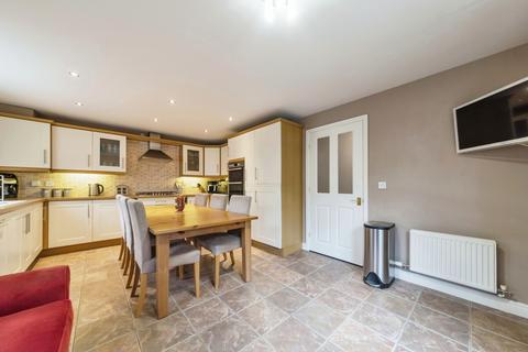 4 bedroom detached house for sale, Pine Close, Newark NG24