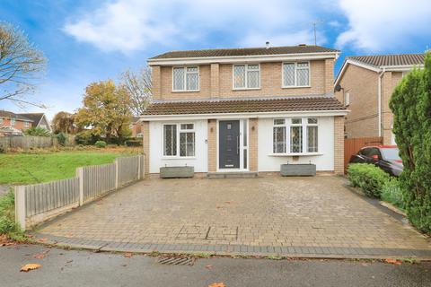 4 bedroom detached house for sale, Naseby Road, West Midlands WV6