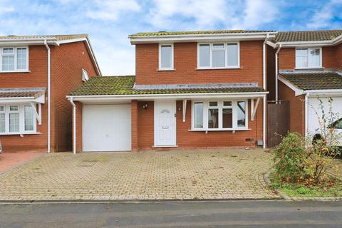 3 bedroom detached house for sale, Stokesay Avenue, Staffordshire WV6