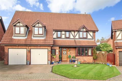 4 bedroom detached house for sale, Lydcott, Washington NE38