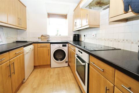 2 bedroom flat for sale, Avro Court, Southampton SO31