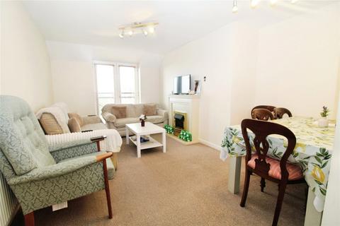 2 bedroom flat for sale, Avro Court, Southampton SO31