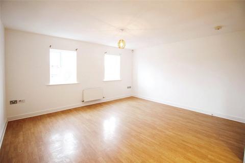 2 bedroom flat to rent, Harriet Street, Manchester M28