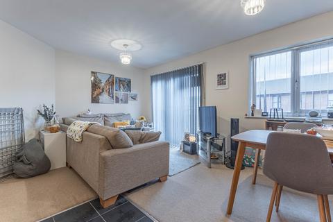 2 bedroom flat for sale, Lagentium Plaza, Castleford WF10