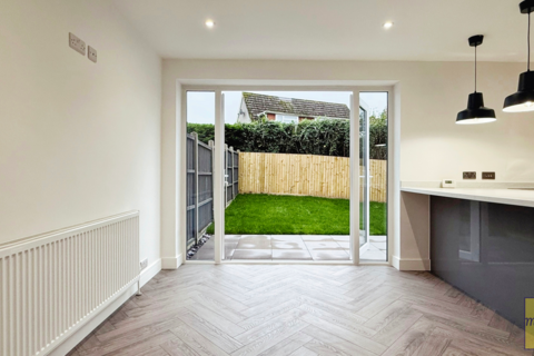 3 Cogsall Road, Bristol, BS14 8NP