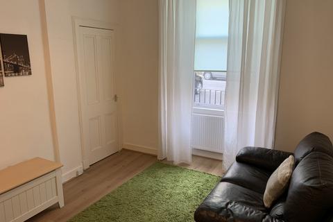 1 bedroom flat to rent, Wardlaw Street, Edinburgh EH11