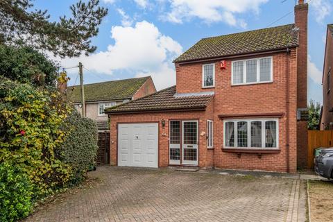 2 bedroom detached house for sale, Littleheath Lane, Lickey End, Bromsgrove, Worcestershire, B60