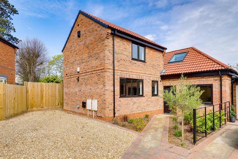 7 Blackbird Crescent, Edwalton, Nottingham, NG12 4JN