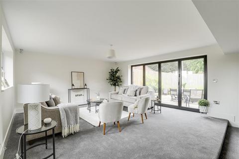 7 Blackbird Crescent, Edwalton, Nottingham, NG12 4JN