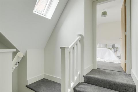 7 Blackbird Crescent, Edwalton, Nottingham, NG12 4JN
