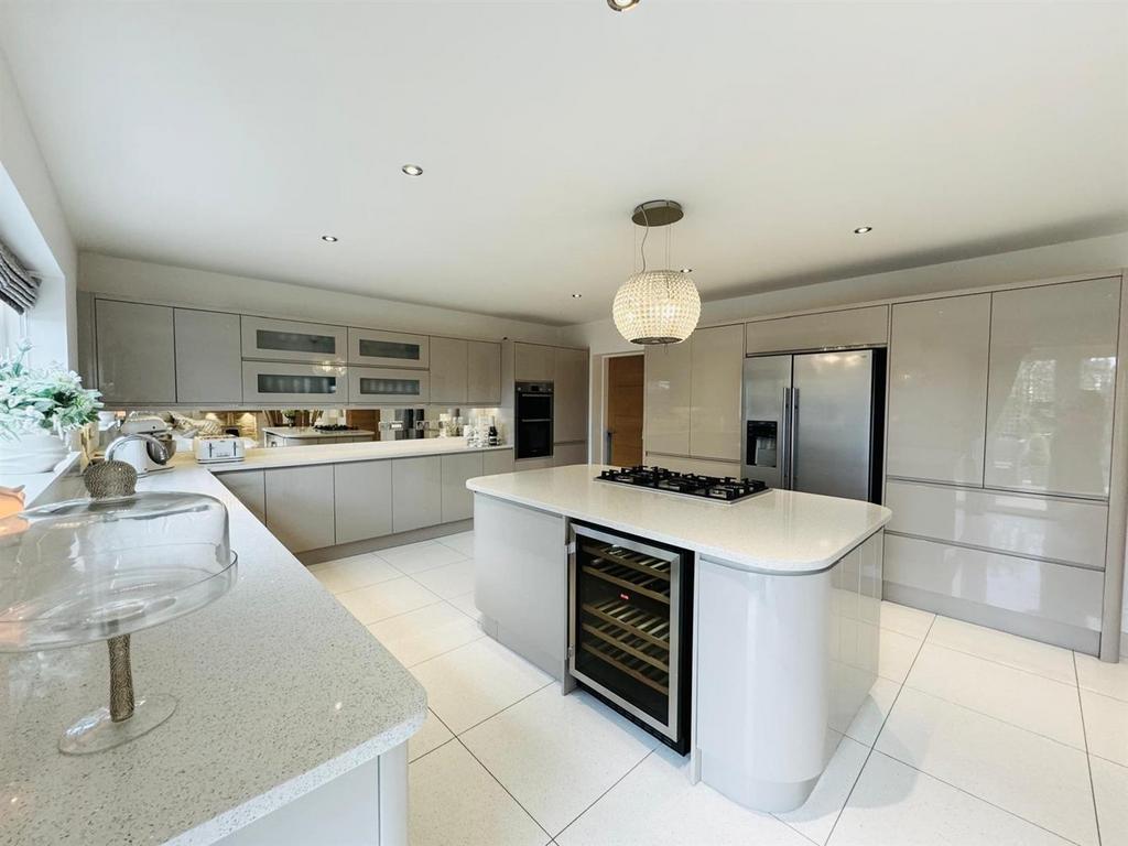 Kitchen Living Dining Area