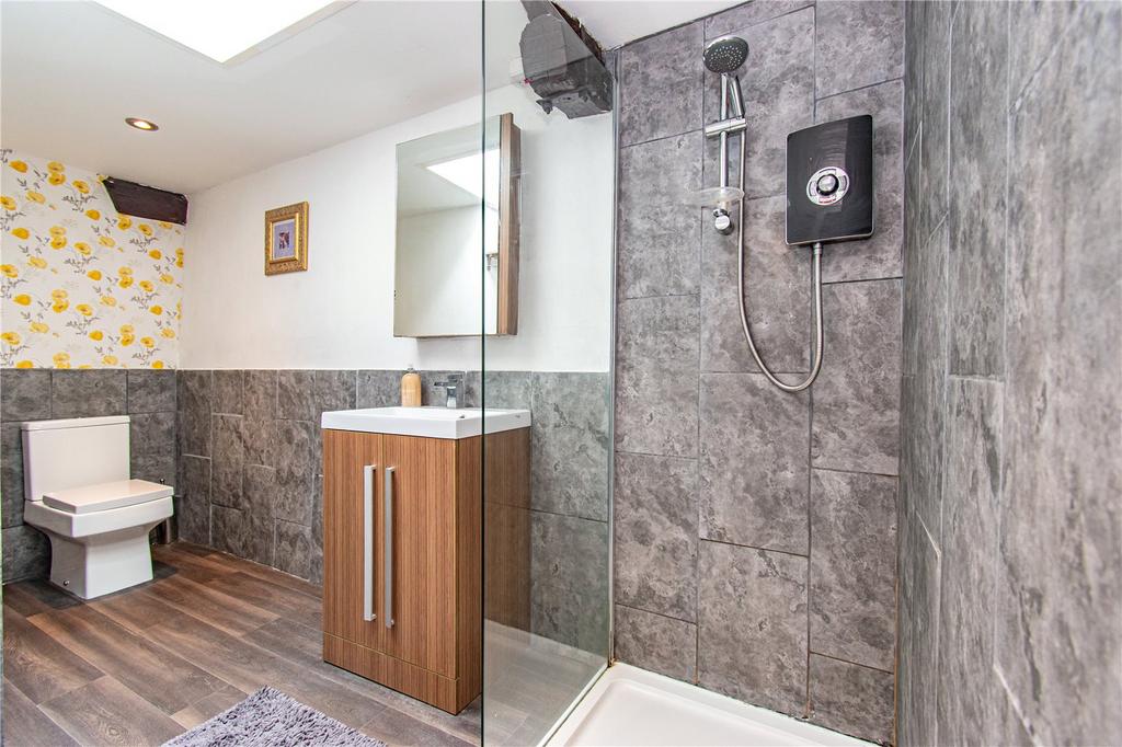 Ensuite Shower Room