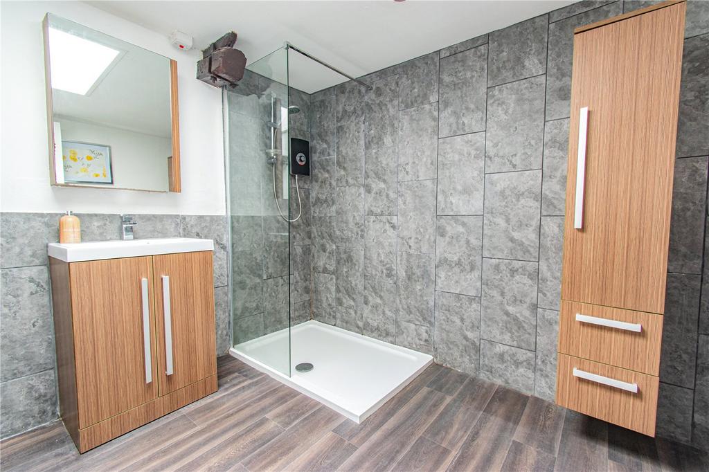 Ensuite Shower Room